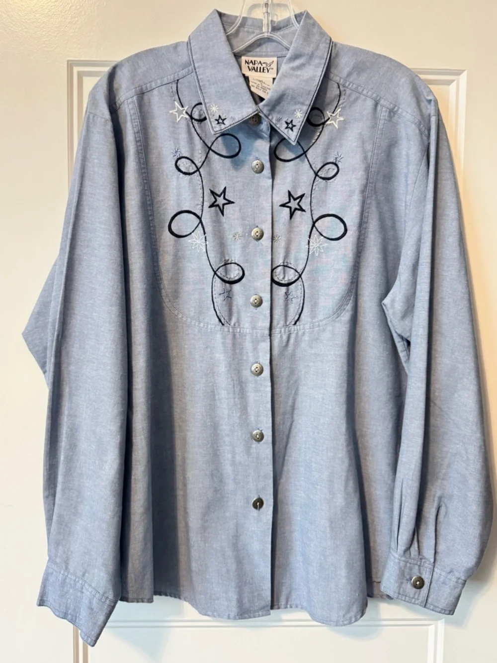 Vintage Western Chambray Shirt L Blue Embroidered Star Cowgirl Rodeo Top
